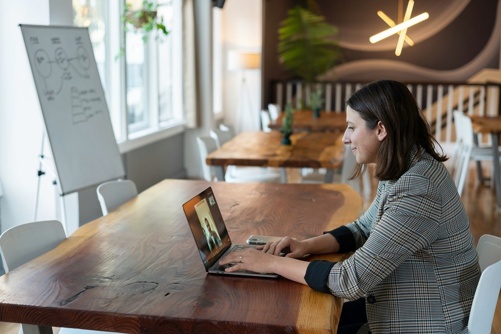1 on 1 meeting software